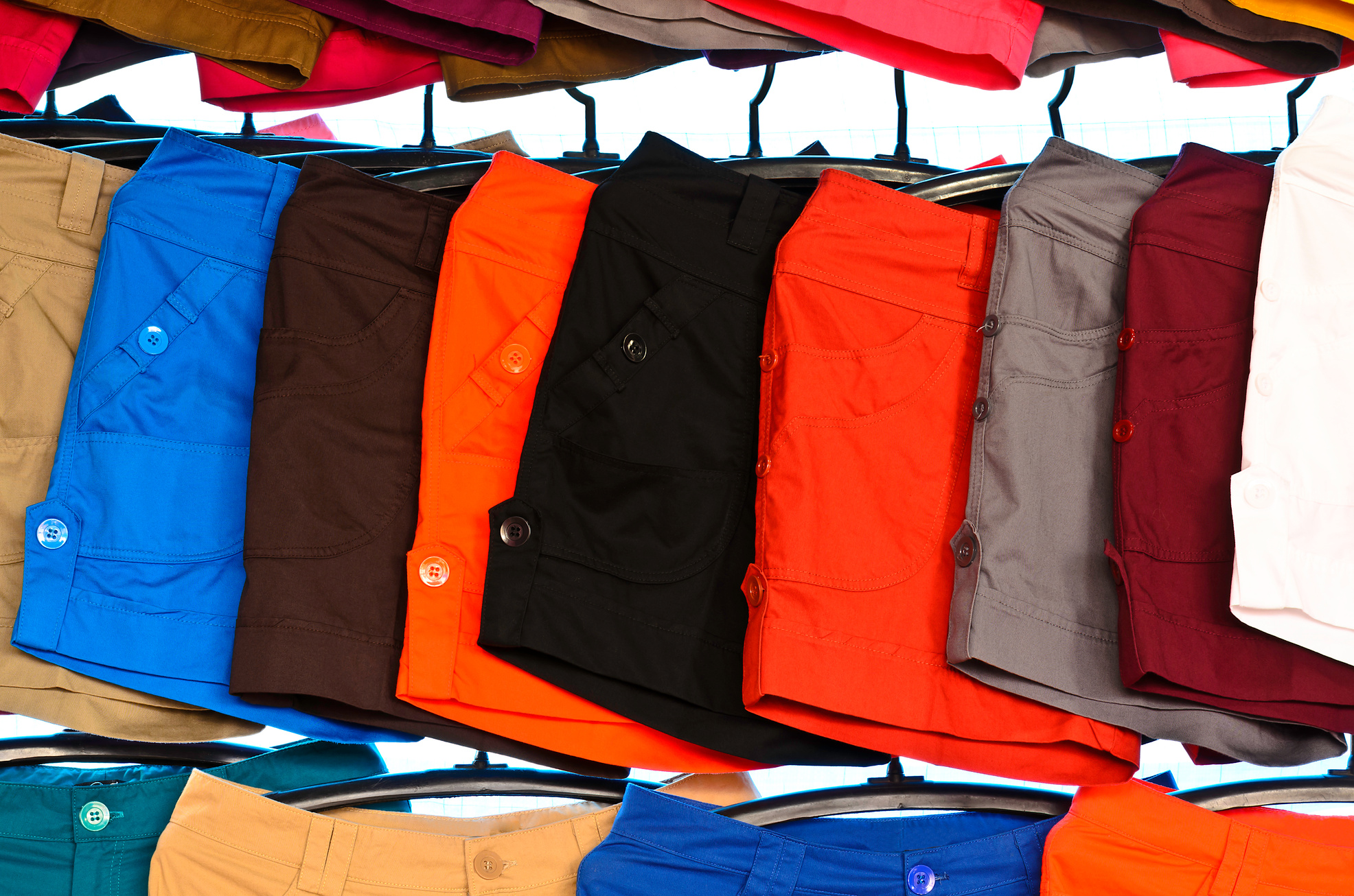 colorful short pants